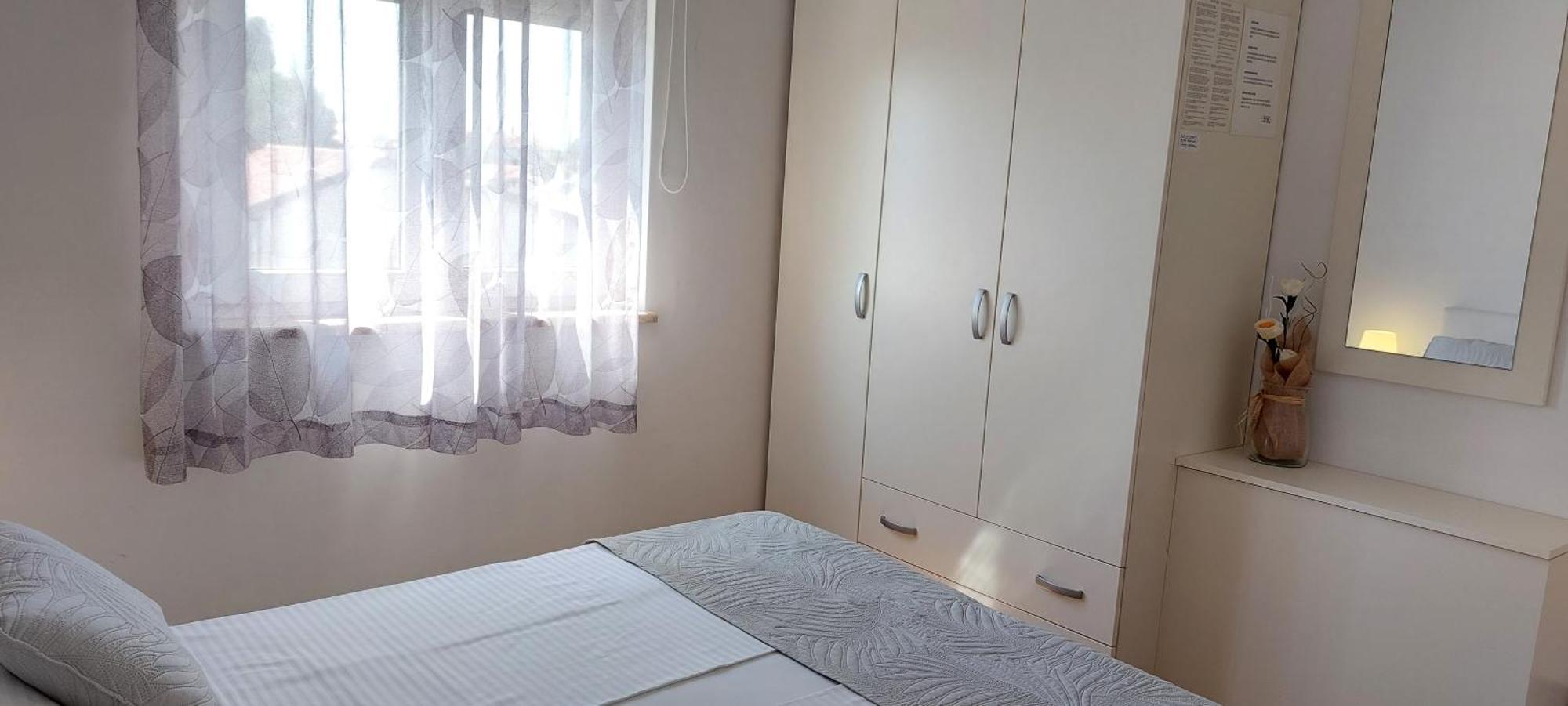Apartment Ivana,Mali Maj Пореч Экстерьер фото