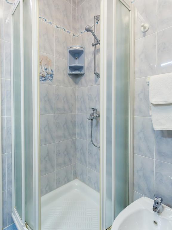 Apartment Ivana,Mali Maj Пореч Экстерьер фото